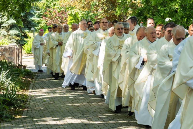 2025_05_27_bata papi zarandoklat_11.jpg